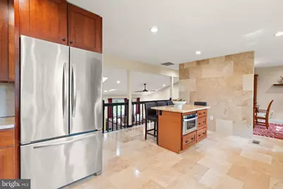 14 Wiltshire Court E, Sterling, VA 20165 - Photo 25