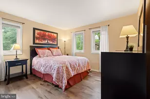 14 Wiltshire Ct E, Sterling, VA 20165 - Photo 37