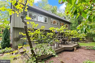14 Wiltshire Ct E, Sterling, VA 20165 - Photo 1