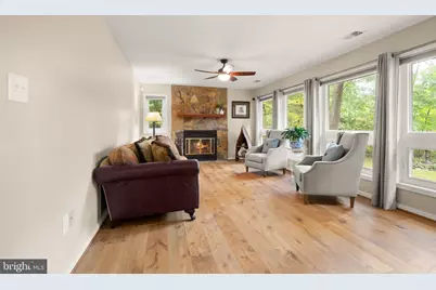 14 Wiltshire Court E, Sterling, VA 20165 - Photo 43