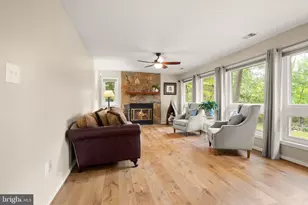 14 Wiltshire Ct E, Sterling, VA 20165 - Photo 43