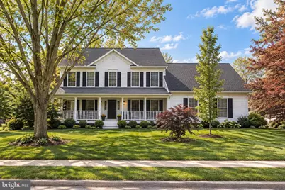 605 S Maple Avenue S, Purcellville, VA 20132 - Photo 1