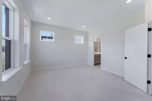 22819 Tawny Pne Sq, Brambleton, VA 20148 - Photo 33
