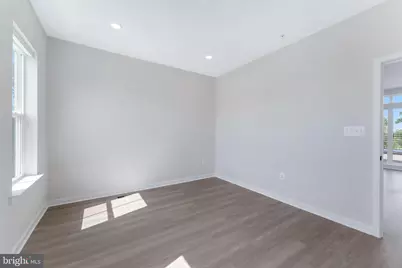 22819 Tawny Pine Square, Brambleton, VA 20148 - Photo 41