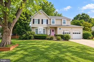 20072 Great Falls Forest Dr, Great Falls, VA 22066 - Photo 1