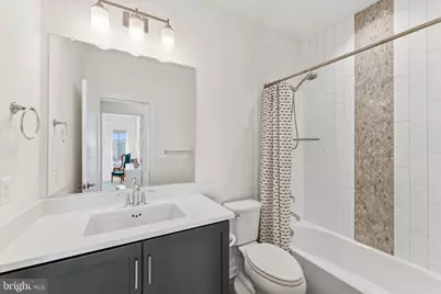 20277 Oak Bluff Drive, Ashburn, VA 20147 - Photo 29