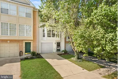 112 Hampshire Square SW, Leesburg, VA 20175 - Photo 1