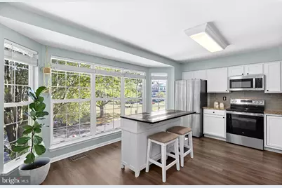 112 Hampshire Square SW, Leesburg, VA 20175 - Photo 11