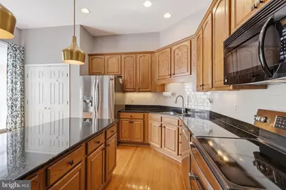 24699 Siltstone Square, Aldie, VA 20105 - Photo 9