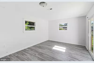 1100 N Sterling Boulevard, Sterling, VA 20164 - Photo 19