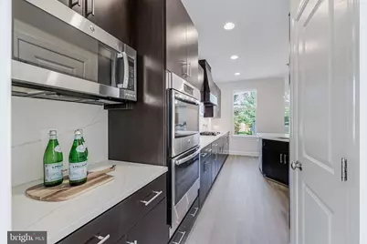 23483 Autumn Sky Court, Brambleton, VA 20148 - Photo 5