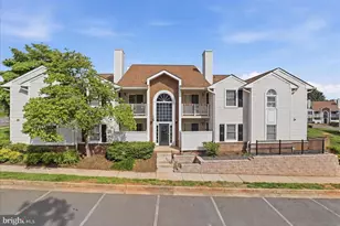 105 Westwick Ct, Sterling, VA 20165 - Photo 1