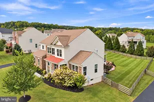41858 Farnborough Pl, Leesburg, VA 20176 - Photo 3
