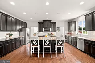 41858 Farnborough Pl, Leesburg, VA 20176 - Photo 11