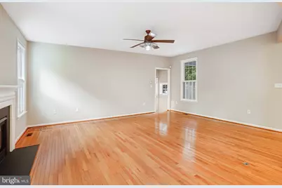 20391 Tilberg Street, Ashburn, VA 20147 - Photo 33