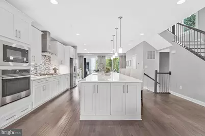 1812 Yellow Garnet Terrace SE, Leesburg, VA 20175 - Photo 11