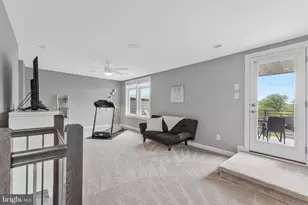 1812 Yellow Garnet Terrace SE, Leesburg, VA 20175 - Photo 37
