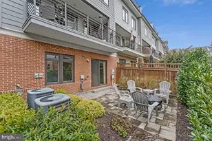 1812 Yellow Garnet Terrace SE, Leesburg, VA 20175 - Photo 53
