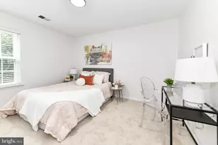 56 McPherson Cir, Sterling, VA 20165 - Photo 27