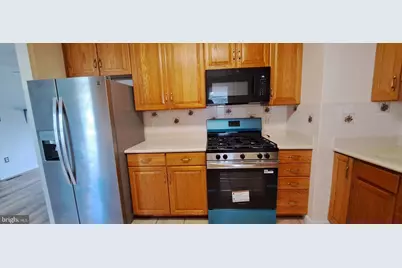 815 S Cypress Court, Sterling, VA 20164 - Photo 23