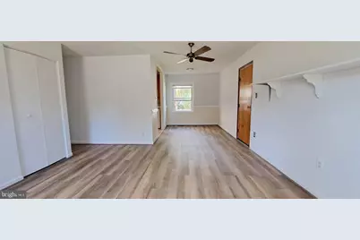 815 S Cypress Court, Sterling, VA 20164 - Photo 9