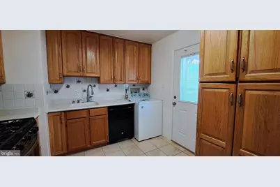 815 S Cypress Court, Sterling, VA 20164 - Photo 21