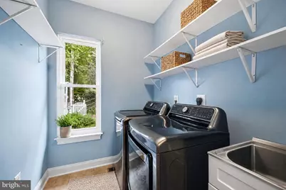 47404 Middle Bluff Place, Sterling, VA 20165 - Photo 17