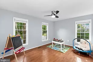 121 Regina Dr, Sterling, VA 20165 - Photo 31