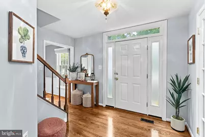 121 Regina Drive, Sterling, VA 20165 - Photo 3