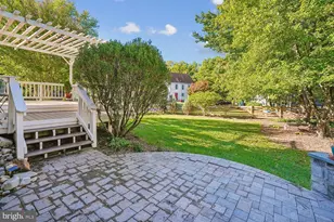 6 Bentley Dr, Sterling, VA 20165 - Photo 39