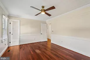 6 Bentley Dr, Sterling, VA 20165 - Photo 19