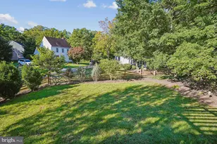 6 Bentley Dr, Sterling, VA 20165 - Photo 45