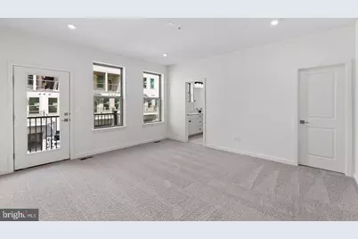 43841 Venetian Square, Ashburn, VA 20147 - Photo 7