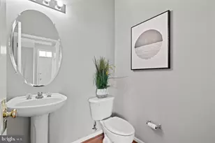 25840 Kirkwood Square, Chantilly, VA 20152 - Photo 5