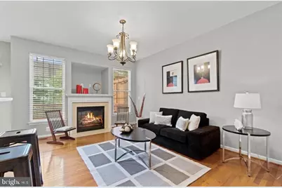 25840 Kirkwood Square, Chantilly, VA 20152 - Photo 3