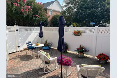 42520 Legacy Park Drive, Brambleton, VA 20148 - Photo 9