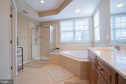 42520 Legacy Park Drive, Brambleton, VA 20148 - Photo 29
