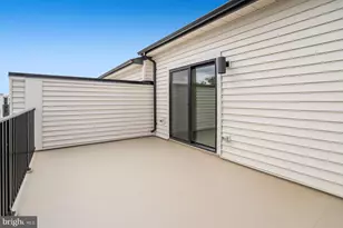 24983 Rosslare Harbour Ter, Chantilly, VA 20152 - Photo 57