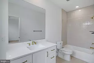 24983 Rosslare Harbour Ter, Chantilly, VA 20152 - Photo 47