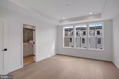 24983 Rosslare Harbour Terrace, Chantilly, VA 20152 - Photo 33