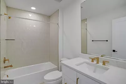 24983 Rosslare Harbour Terrace, Chantilly, VA 20152 - Photo 53