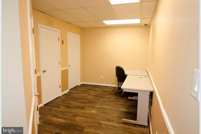 211 S King Street #B, Leesburg, VA 20175 - Photo 5