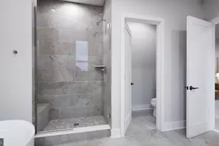 25622 Ambrose Tree Pl, Aldie, VA 20105 - Photo 13