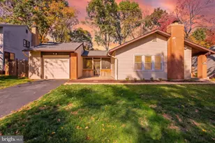 268 W Meadowland Ln, Sterling, VA 20164 - Photo 1