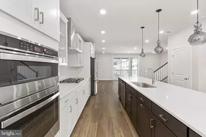 20800 Cloongee Terrace, Dulles, VA 20166 - Photo 7