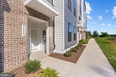 20800 Cloongee Terrace, Dulles, VA 20166 - Photo 35