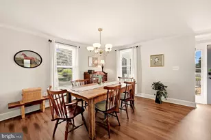 201 N 33rd St, Purcellville, VA 20132 - Photo 15