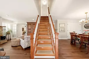 201 N 33rd St, Purcellville, VA 20132 - Photo 13
