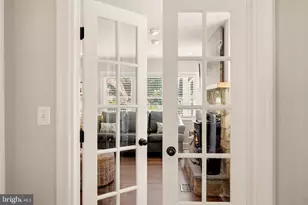 201 N 33rd St, Purcellville, VA 20132 - Photo 23