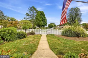 201 N 33rd St, Purcellville, VA 20132 - Photo 5